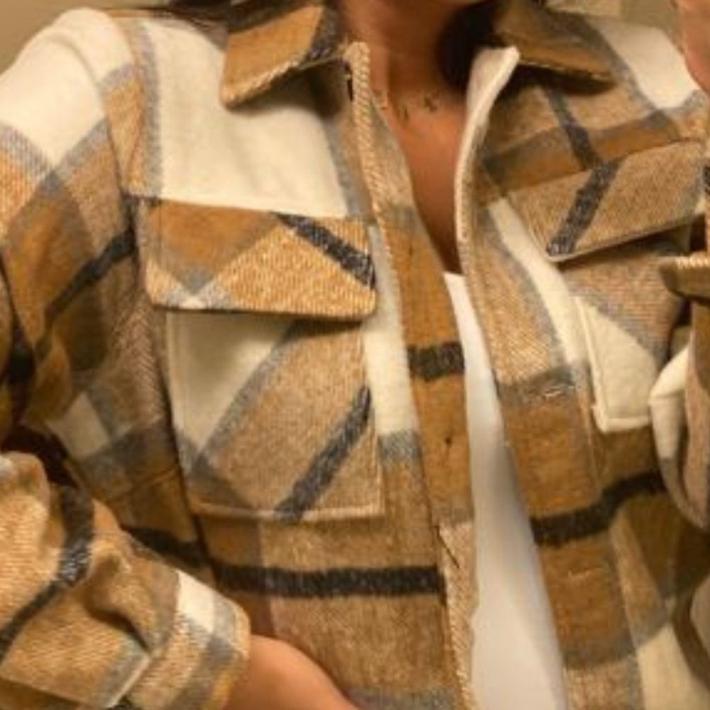 Plaid tan pocket button up jacket shacket - Picture 6 of 6